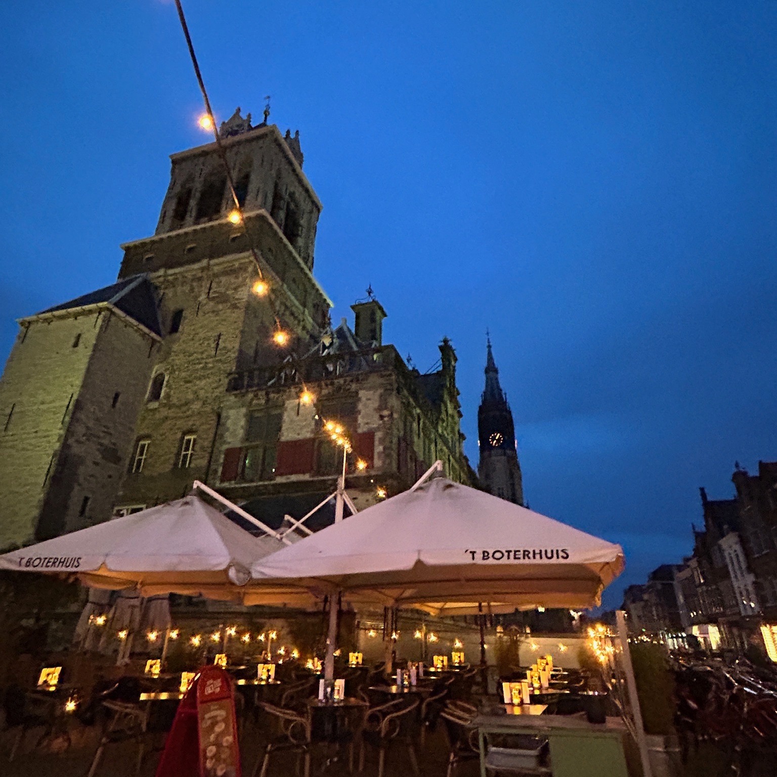 Lieve Boterhuisvrienden
De weekschotels van deze week zijn:

8 december t/m 14 december
Thaise viskoekjes met geroosterde paprika en rijst
Mexicaans gevulde courgette met friet en guacamole

Op maandag 10,25, de rest van de week 11,25
op=op