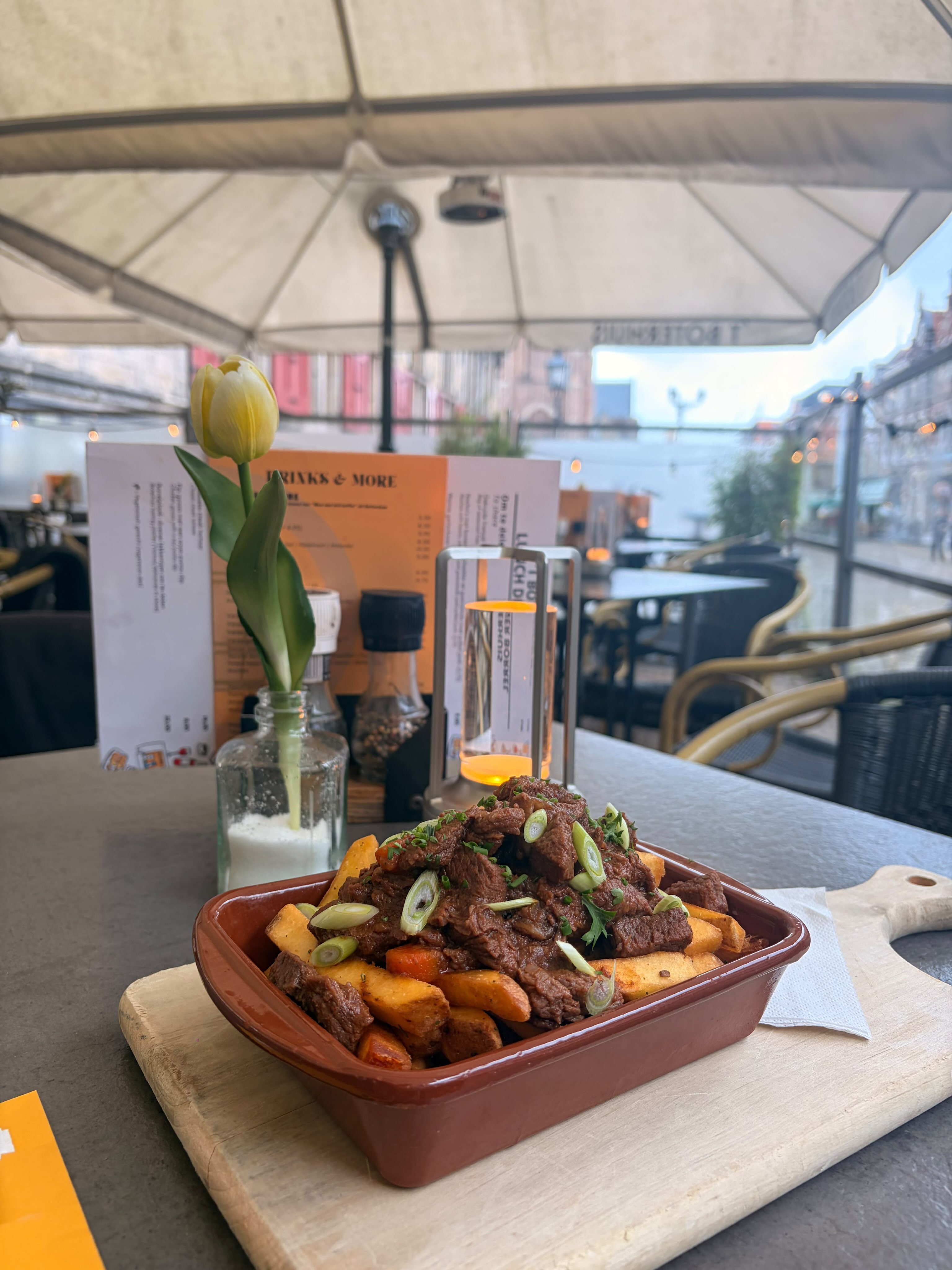 NAJAARSSPECIAL. Patatje stoofvlees 😋17,50
