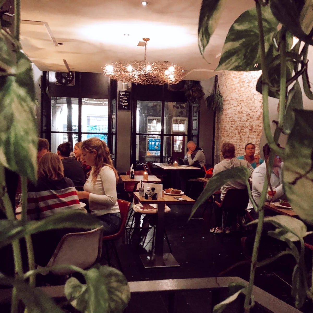 Lieve Boterhuisvrienden
De weekschotels van deze week zijn:

5 oktober t/m 11 oktober
Loaded zoete aardappel met pikant gehakt, Parmezaanse kaas en tuffel-mayonaise
Quiche met brocoli en cheddarkaas

Op maandag 10,75, de rest van de week 11,75
op=op